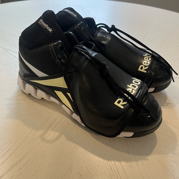 NEW Reebok Mens Zigtech Umpire Plate Shoes Black White Size 11 RARE - Picture 1 of 9